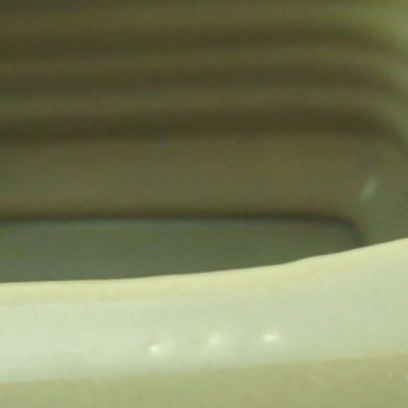 Radio Cookie Jar Essentials Japan Green Ceramic 10.5"L x 5.5"W x 6.5"H - Picture 8 of 14